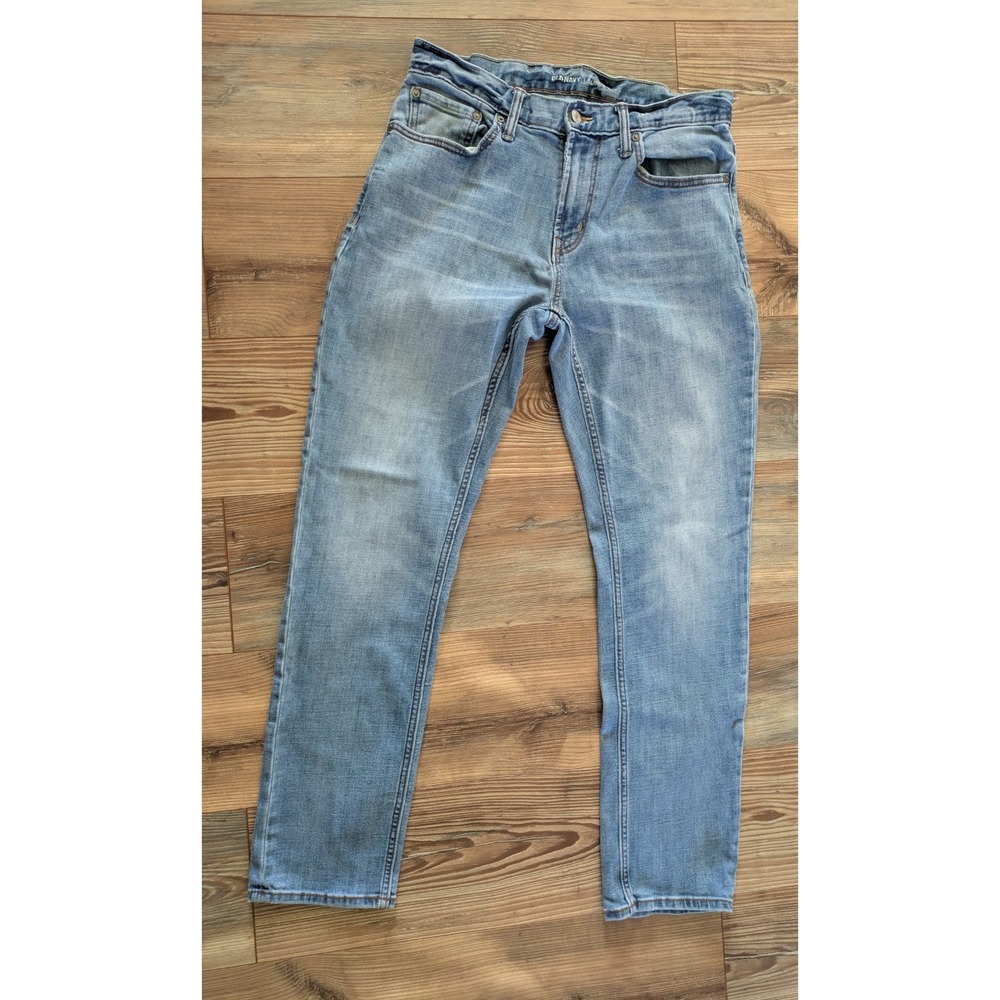 Old Navy Men's Built-In Flex Slim Straight Light Wash Denim Jeans 32